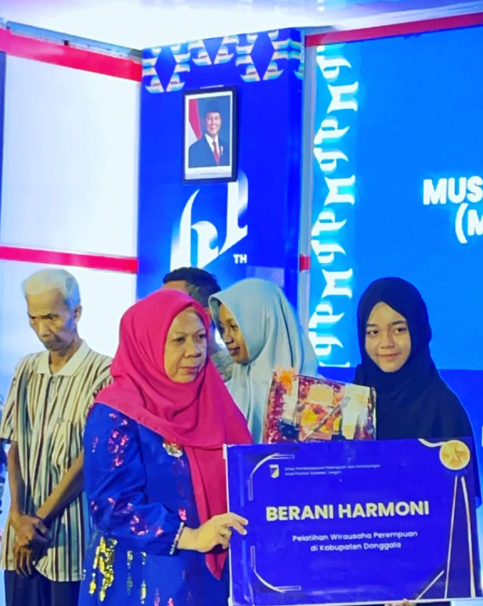 Penyersahan bantuan Berani Harmoni