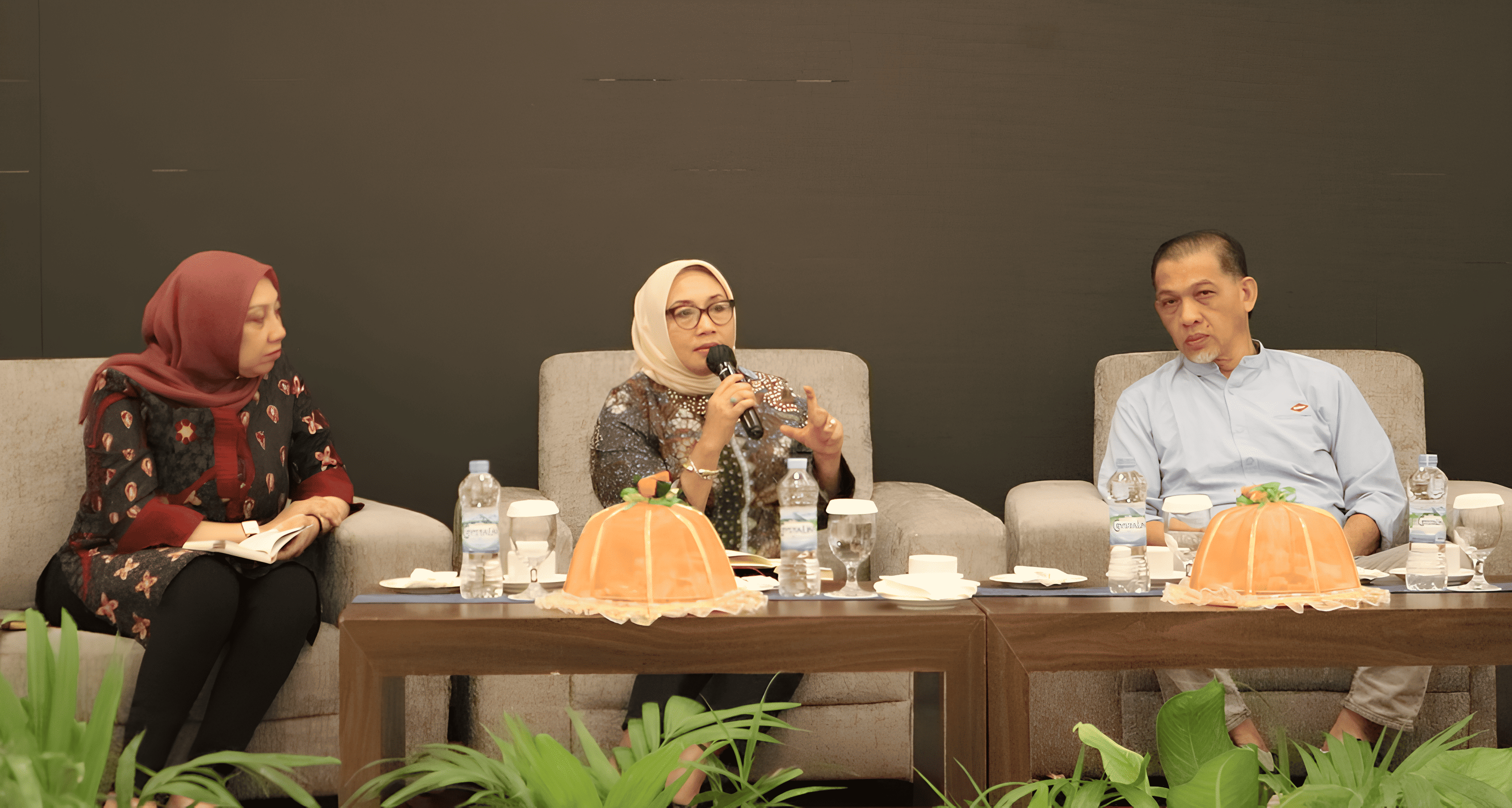 Mentri PPPA Tegaskan Pentingnya Kolaborasi Lintas Sektor Dengan Pemerintah Daerah, Lembaga Masyarakat, Akademisi, dan Media.